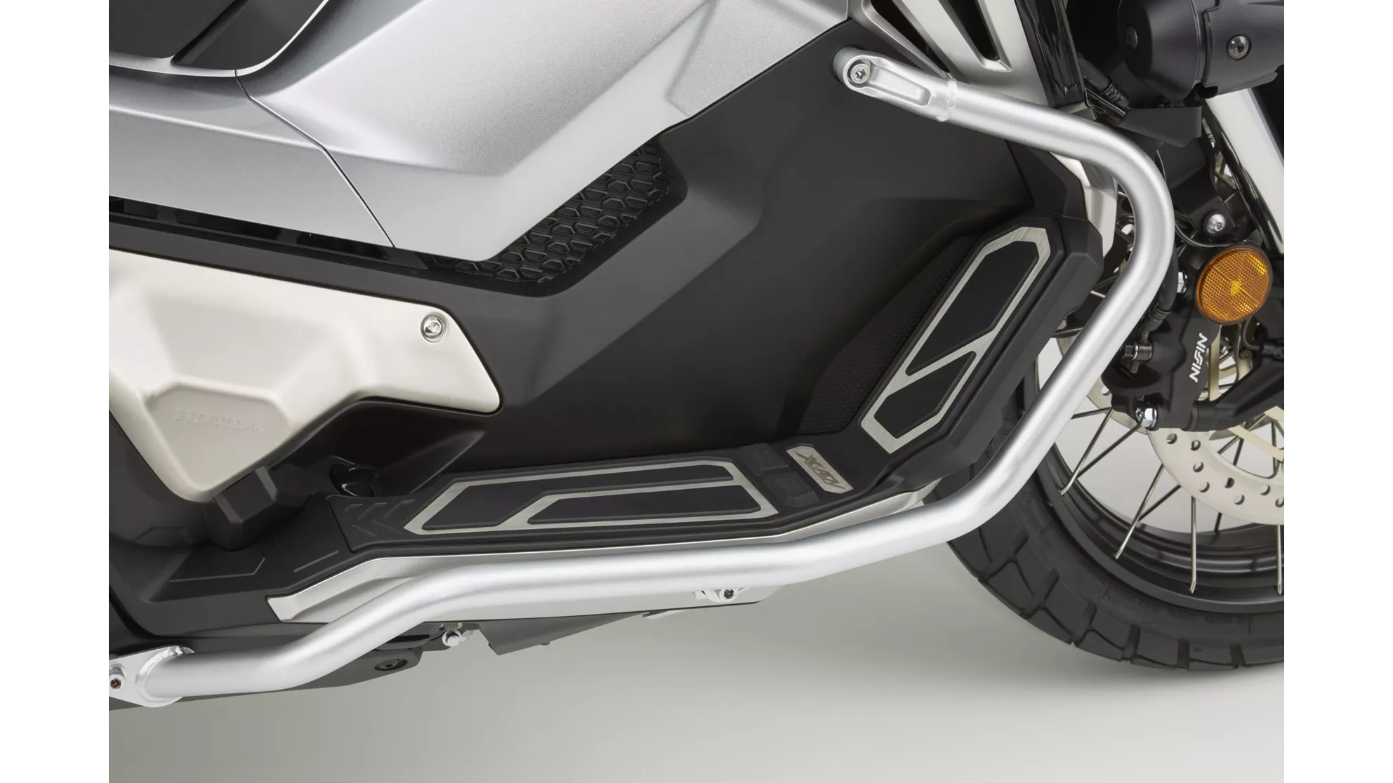 Honda X-ADV - Image 22 Honda X-ADV - Image 22