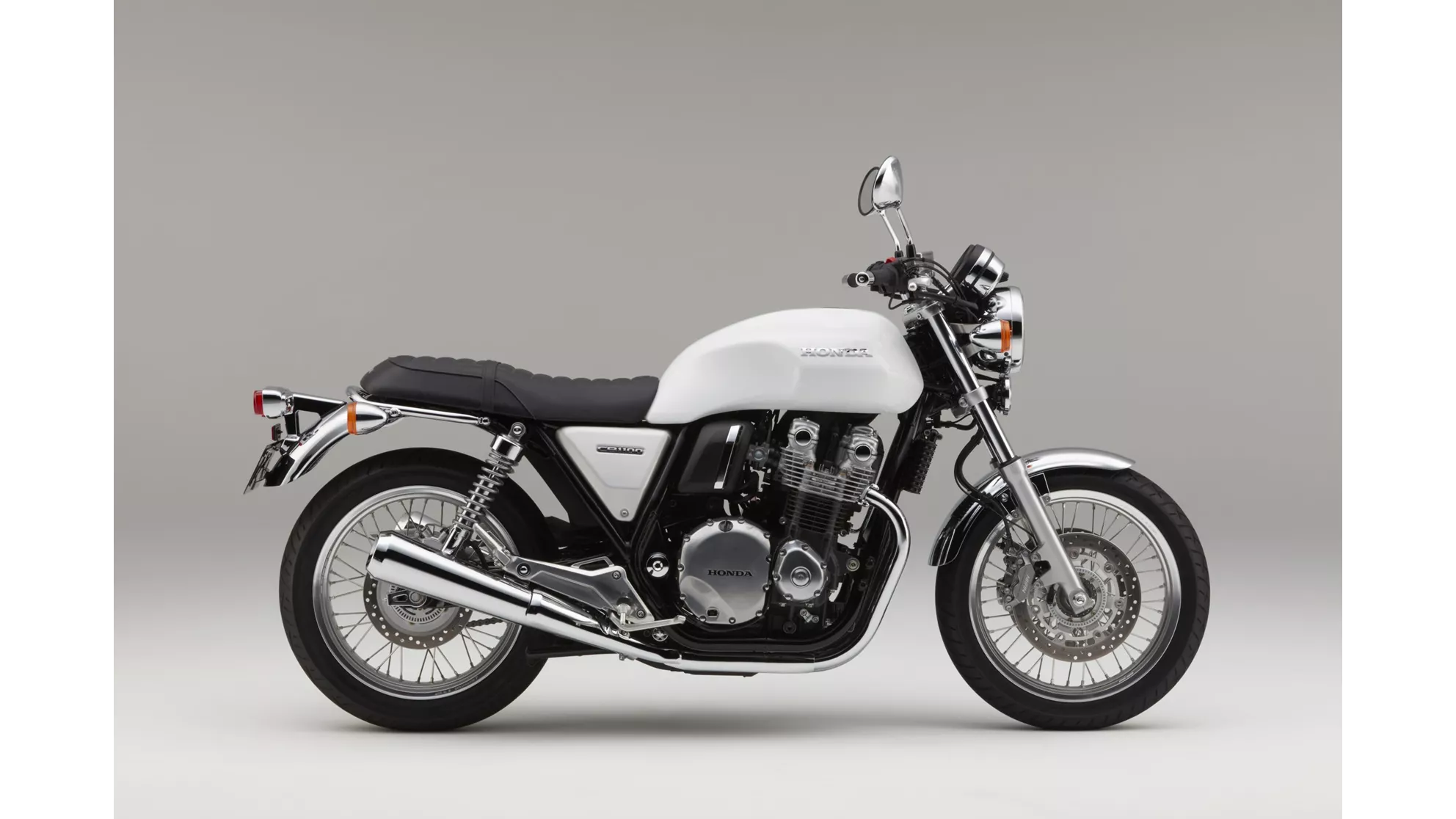 Honda CB1100 EX - Image 8 Honda CB1100 EX - Image 8