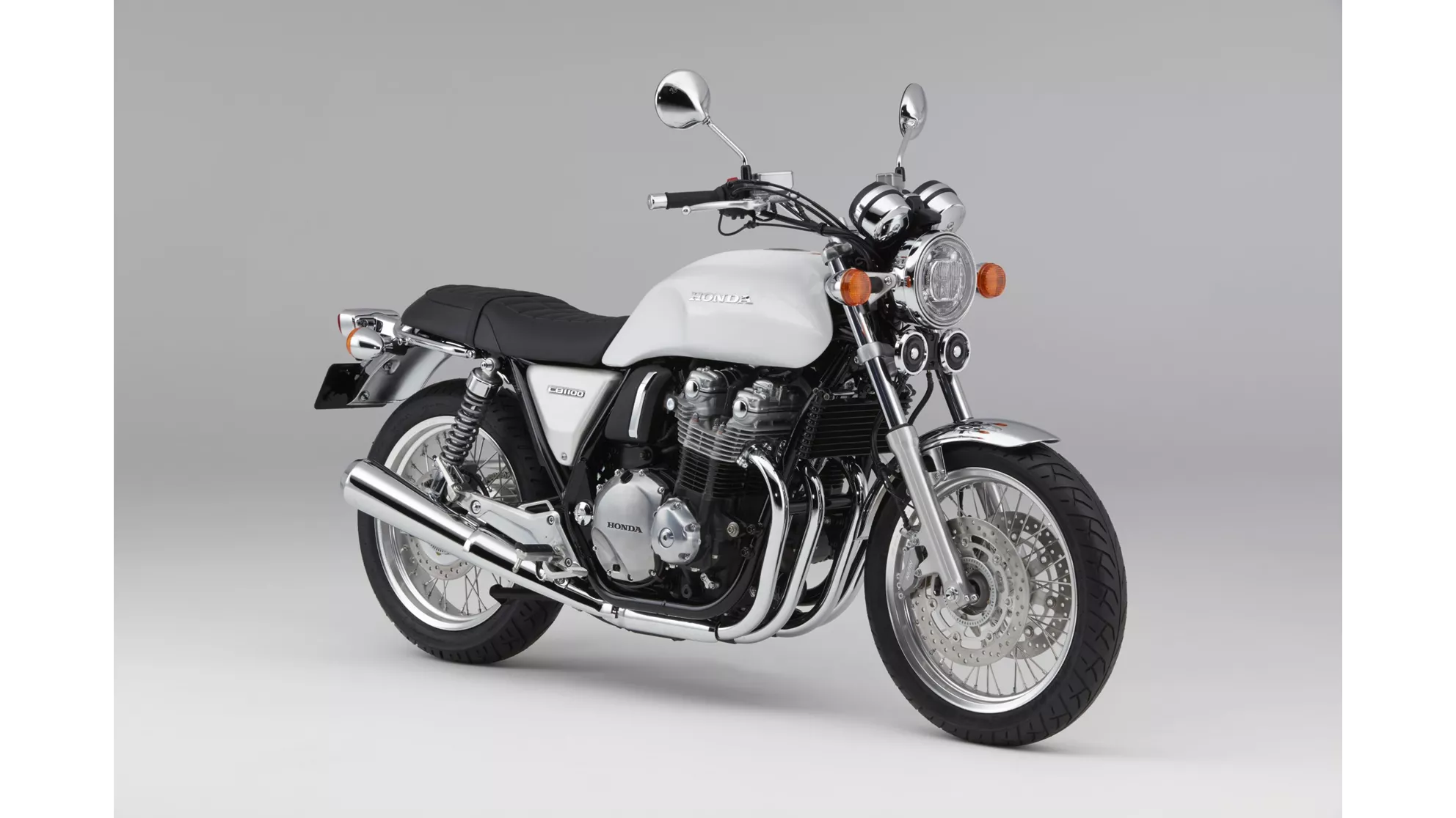 Honda CB1100 EX - Image 18 Honda CB1100 EX - Image 18