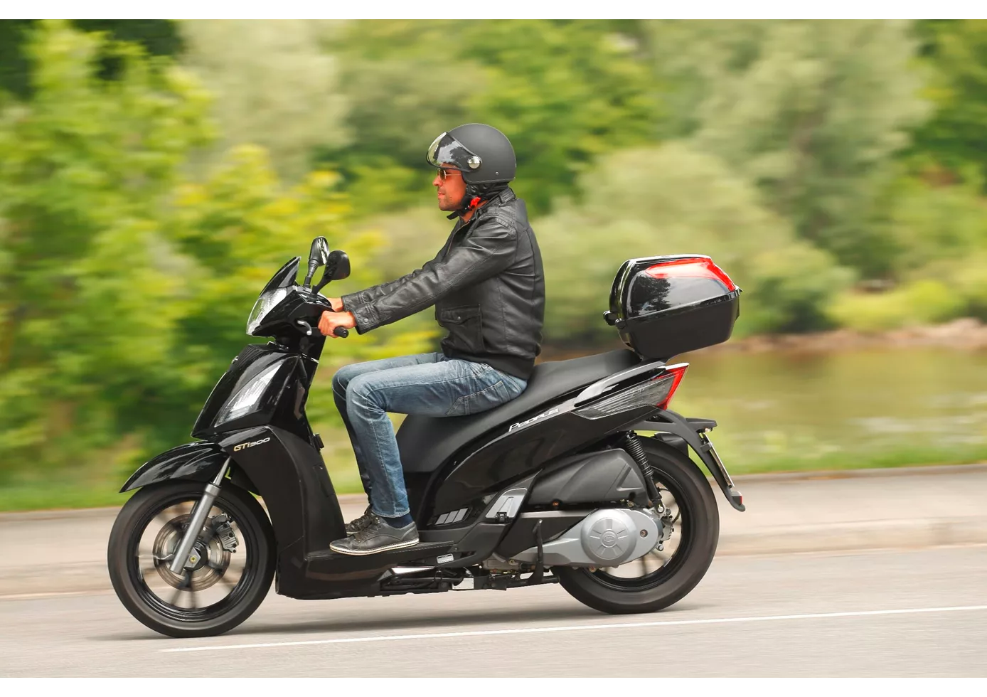 Kymco People GT 300i 2017 Kymco People GT 300i 2017