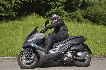 Kymco Xciting 400i ABS 2017 - Bild 24 Kymco Xciting 400i ABS 2017 - Bild 24