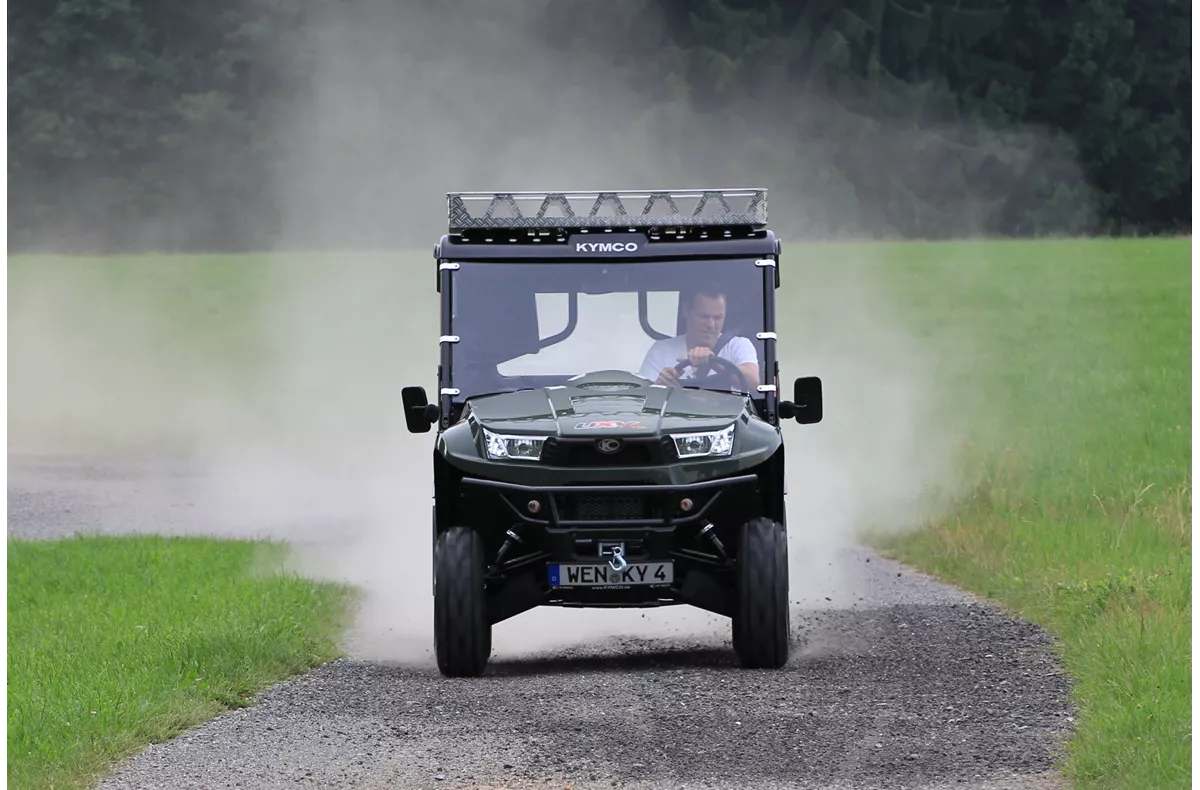 Kymco UXV 700i 4x4 Kymco UXV 700i 4x4