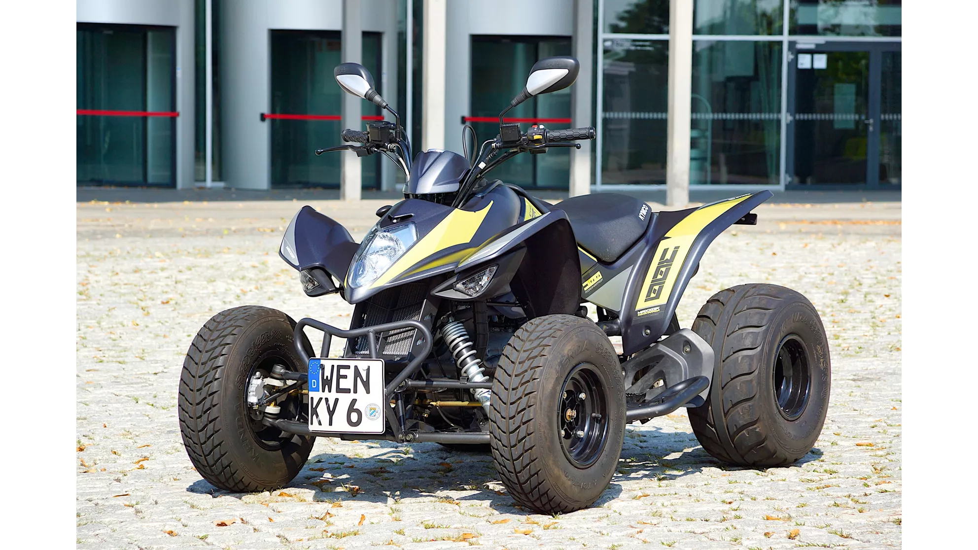 Kymco Maxxer 300 Supermoto - Image 3 Kymco Maxxer 300 Supermoto - Image 3