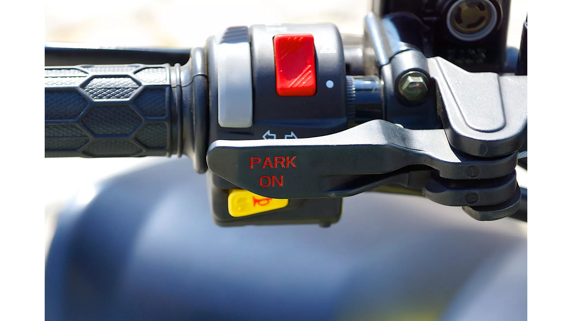 Kymco Maxxer 300 Supermoto - Image 12 Kymco Maxxer 300 Supermoto - Image 12