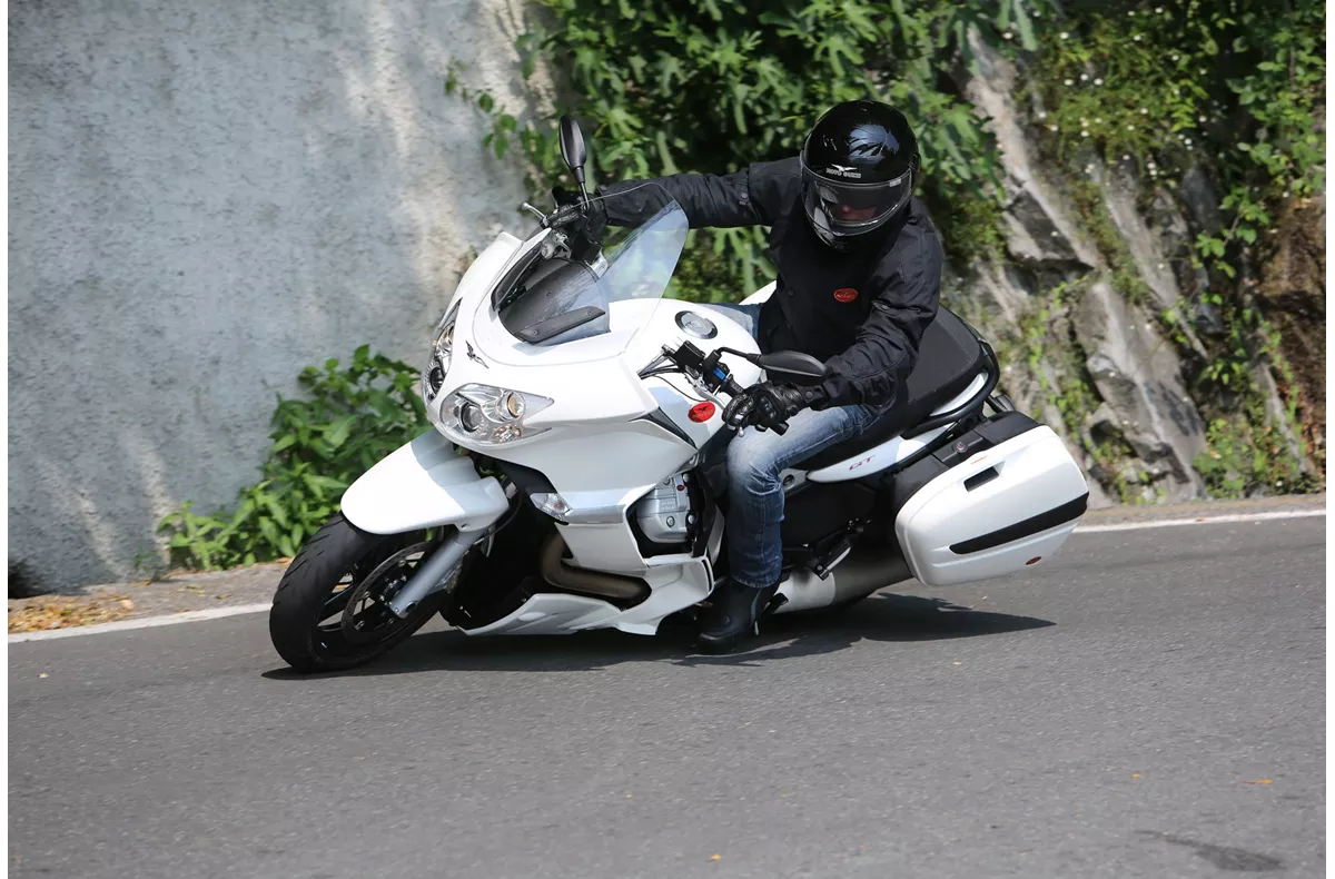 Moto Guzzi Norge GT 1200 8V Moto Guzzi Norge GT 1200 8V