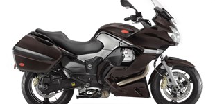 Moto Guzzi Norge GT 1200 8V 2017 vs Moto Guzzi V85 TT Guardia d'Onore 2023