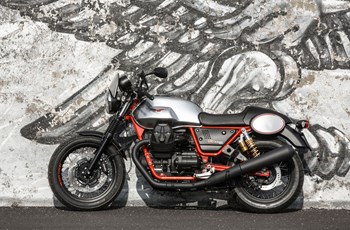 Moto Guzzi V7 III Racer 2017 - Bild 2