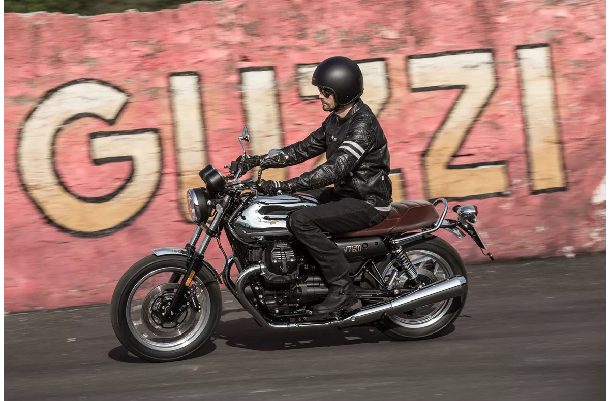 Moto Guzzi V7 III Anniversario Moto Guzzi V7 III Anniversario