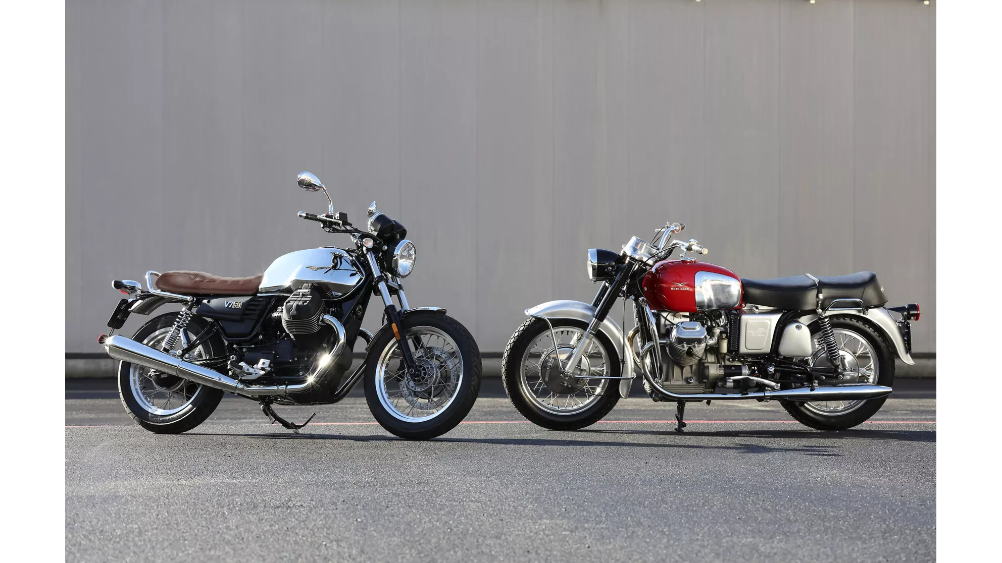 Moto Guzzi V7 III Anniversario - Image 2 Moto Guzzi V7 III Anniversario - Image 2