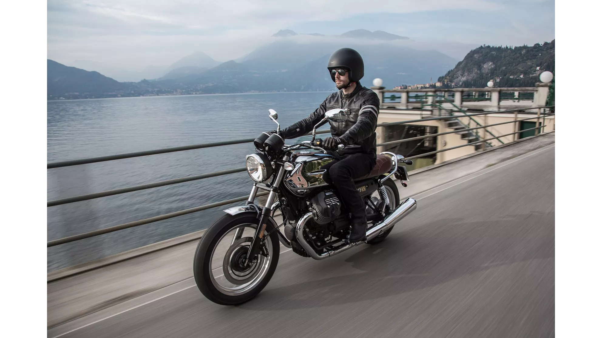 Moto Guzzi V7 III Anniversario - Image 4 Moto Guzzi V7 III Anniversario - Image 4