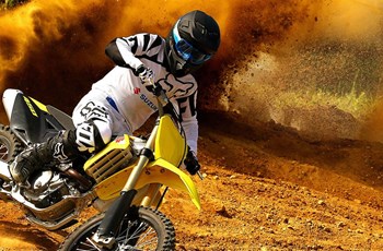 Suzuki RM-Z450 2017 - Bild 2 Suzuki RM-Z450 2017 - Bild 2