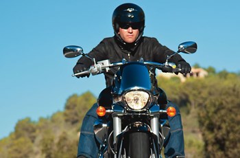 Suzuki Intruder M1800R 2017 - Bild 3 Suzuki Intruder M1800R 2017 - Bild 3
