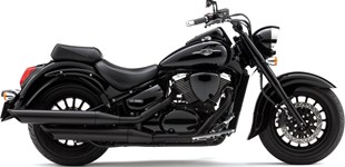 Kawasaki Vulcan 900 Classic Special 2015 vs Suzuki Intruder C800 2017