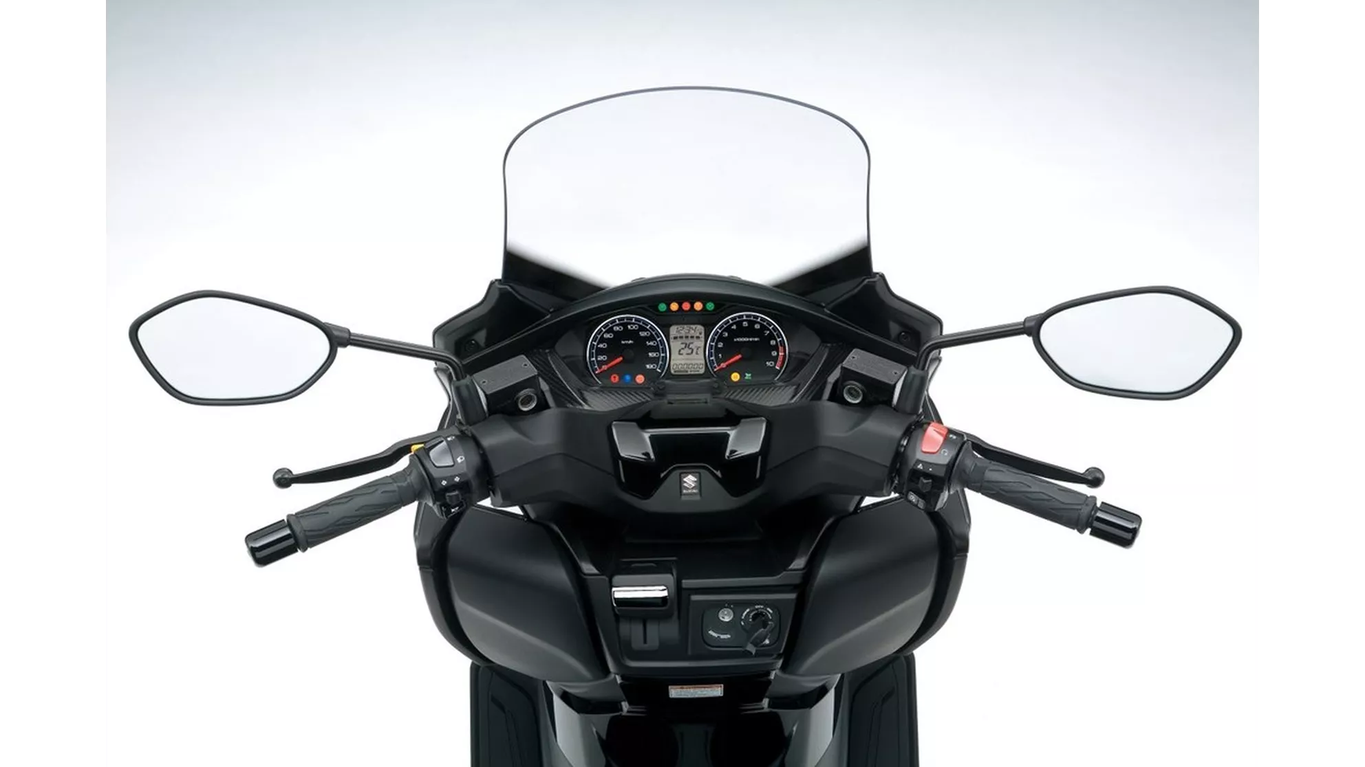 Suzuki Burgman 400 - Image 12 Suzuki Burgman 400 - Image 12