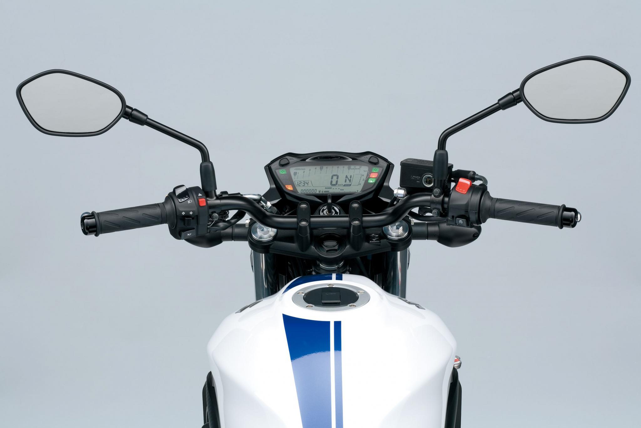 Motorrad Vergleich Yamaha MT03 2022 vs. Suzuki SV 650 2017