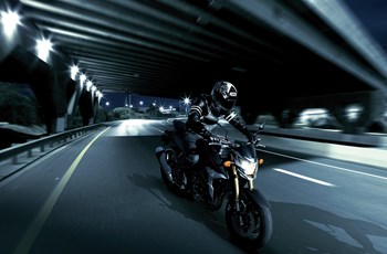 Suzuki GSR 750 2017 - Bild 3 Suzuki GSR 750 2017 - Bild 3