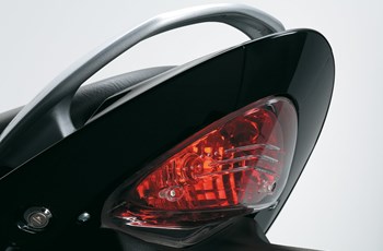 Suzuki GW250 Inazuma 2017 - Bild 7