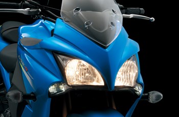Suzuki GSX-S1000F 2017 - Bild 9 Suzuki GSX-S1000F 2017 - Bild 9