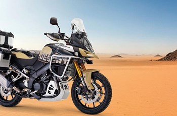 Suzuki V-Strom 1000 Desert 2017 - Image 2