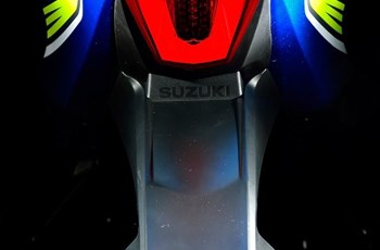 Suzuki GSX-R 1000 R 2017 - Bild 6 Suzuki GSX-R 1000 R 2017 - Bild 6