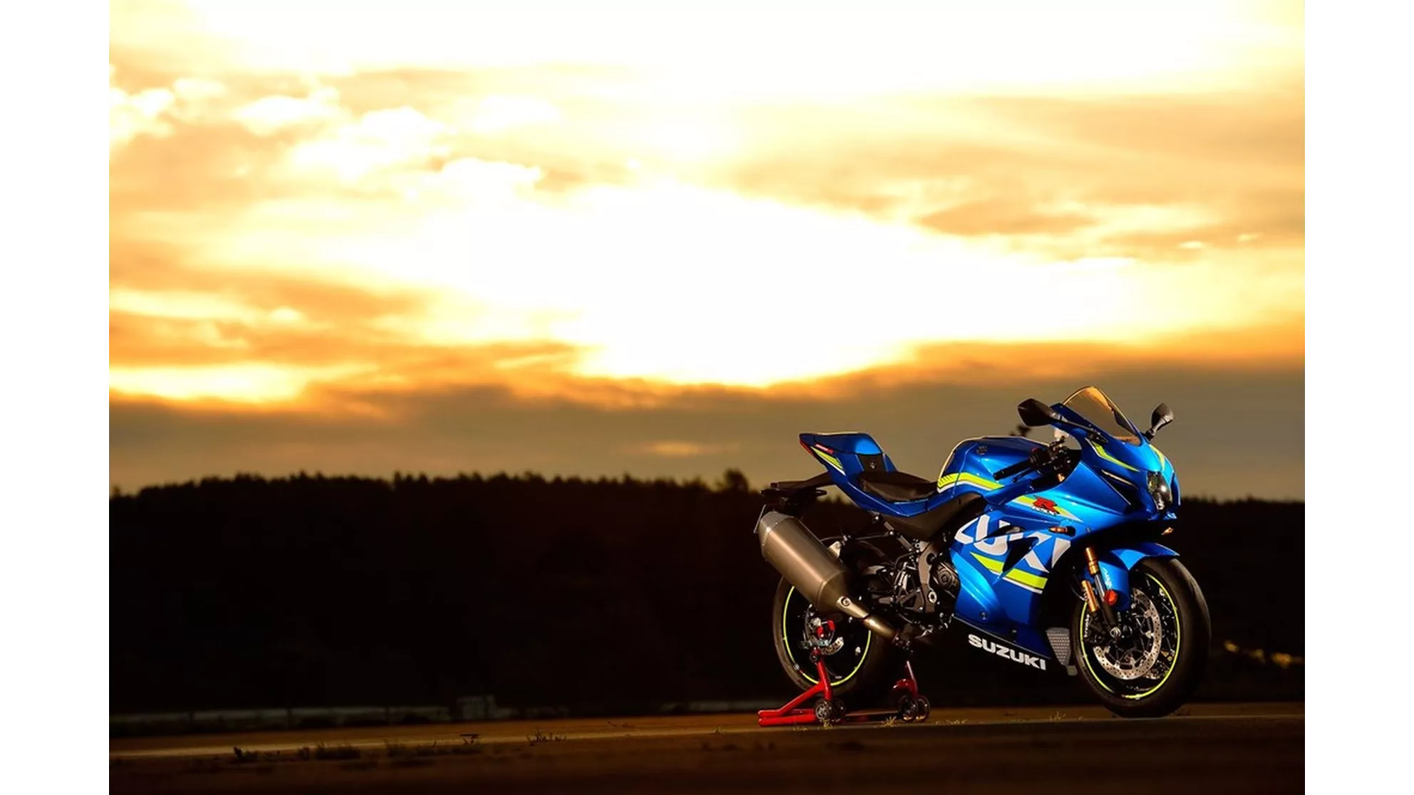 Suzuki GSX-R 1000 R - Image 20 Suzuki GSX-R 1000 R - Image 20