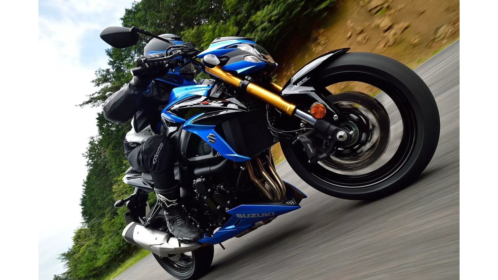 Suzuki GSX-S750 - Image 21 Suzuki GSX-S750 - Image 21