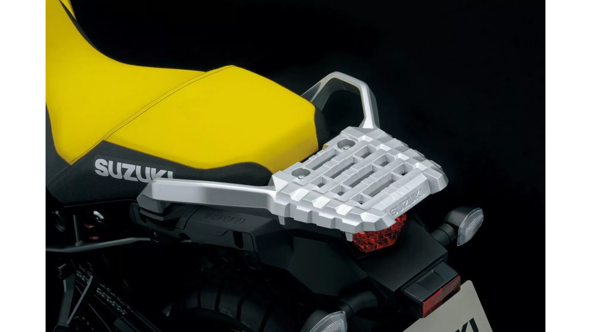 Suzuki V-Strom 1000 - Image 8 Suzuki V-Strom 1000 - Image 8