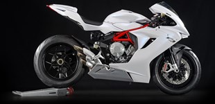 MV Agusta F3 675 2017 vs MV Agusta F3 800 2021