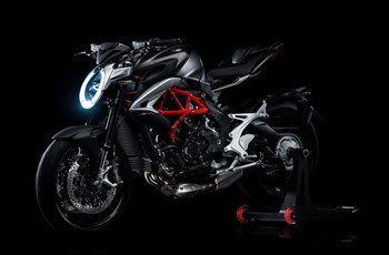 MV Agusta Brutale 800 2017 - Bild 8 MV Agusta Brutale 800 2017 - Bild 8