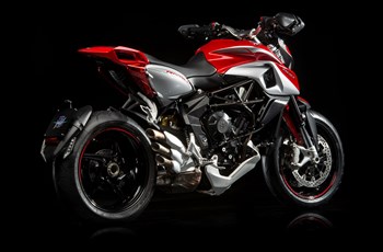 MV Agusta Rivale 800 2017 - Bild 3 MV Agusta Rivale 800 2017 - Bild 3