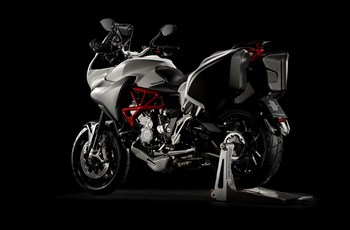 MV Agusta Turismo Veloce 800 Lusso 2017 - Bild 7