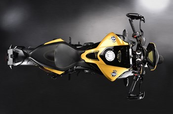 MV Agusta Dragster 800 RR 2017 - Bild 7 MV Agusta Dragster 800 RR 2017 - Bild 7