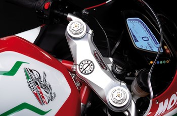 MV Agusta F3 675 RC 2017 - Bild 19
