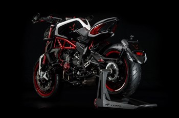 MV Agusta Brutale 800 RR LH44 Dragster 2017 - Bild 5 MV Agusta Brutale 800 RR LH44 Dragster 2017 - Bild 5