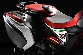 MV Agusta Turismo Veloce 800 RC 2017 - Bild 14
