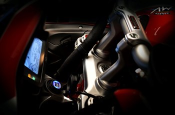 MV Agusta Turismo Veloce 800 RC 2017 - Bild 15