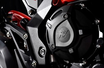 MV Agusta Turismo Veloce 800 RC 2017 - Bild 18