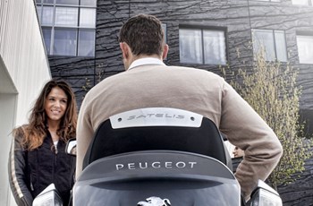 Peugeot Satelis 2  125 2017 - Bild 11