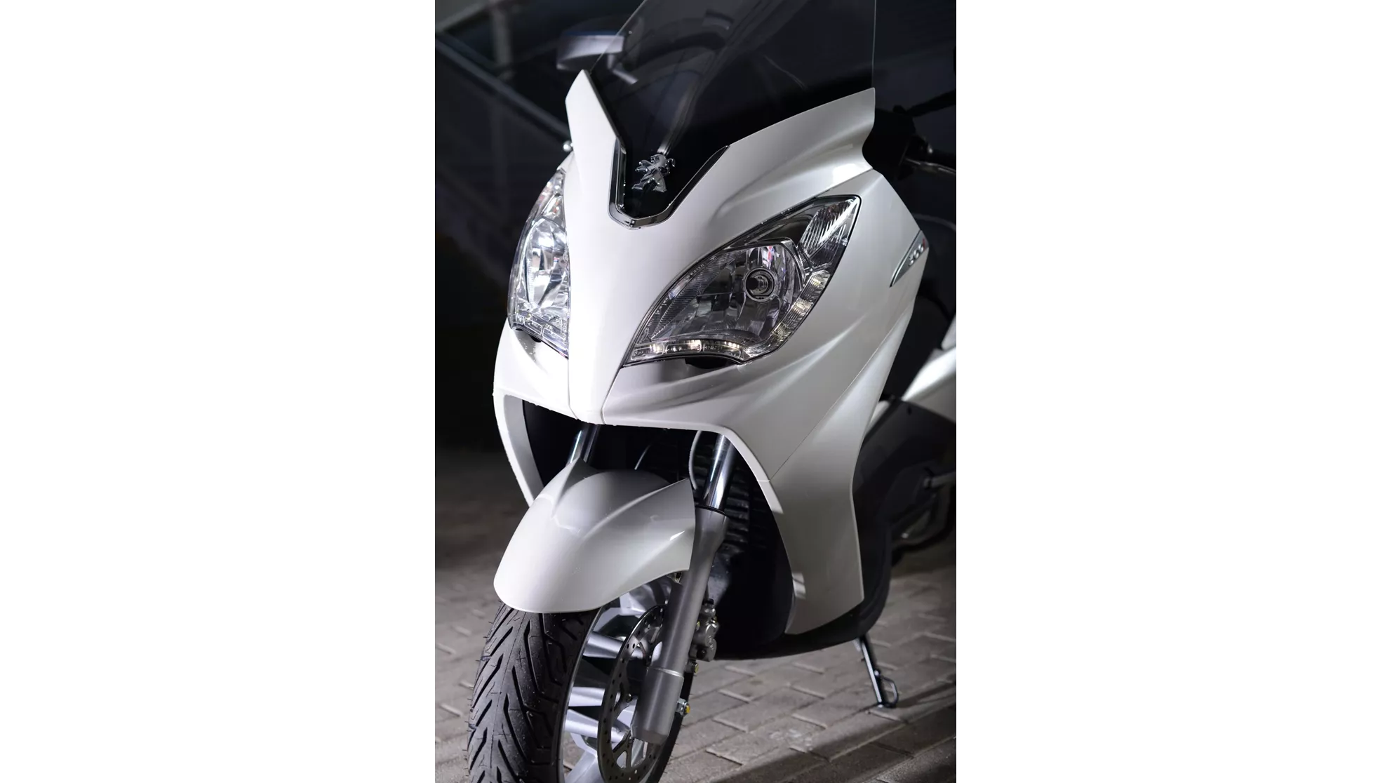 Peugeot Satelis 2 300 - Image 5 Peugeot Satelis 2 300 - Image 5