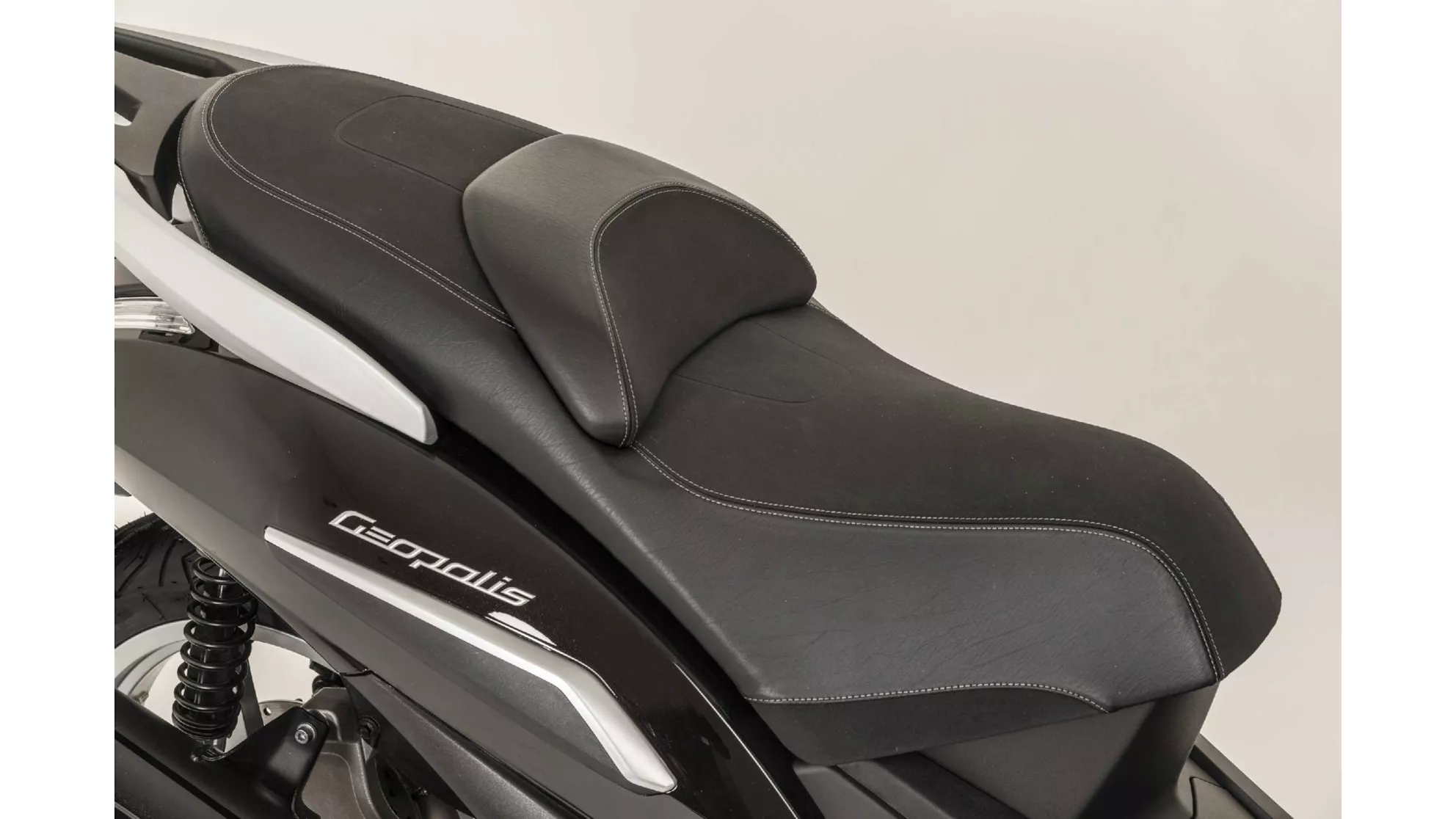 Peugeot Geopolis 300 Evoution - Image 2 Peugeot Geopolis 300 Evoution - Image 2