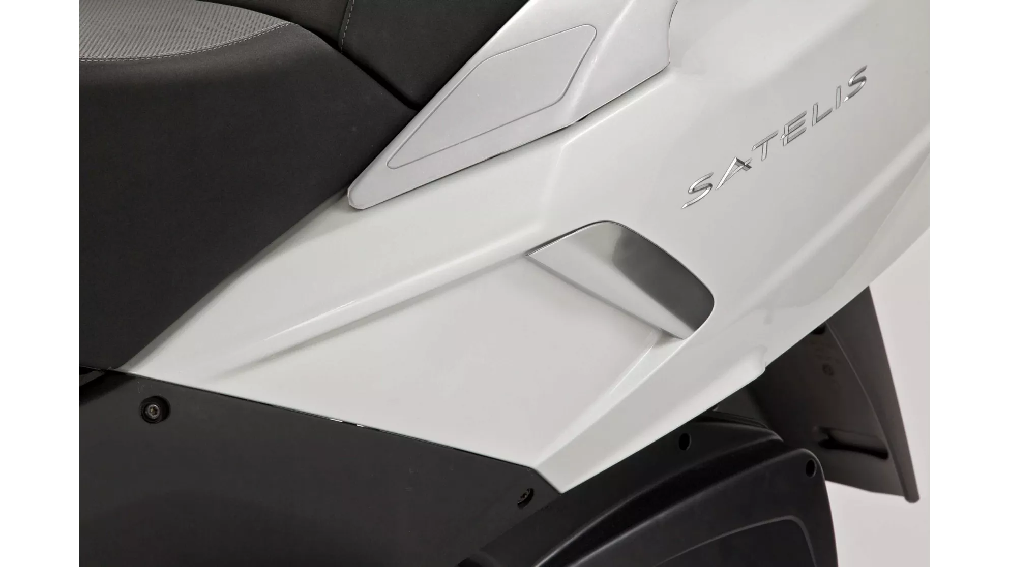 Peugeot Satelis 2 400 - Image 6 Peugeot Satelis 2 400 - Image 6