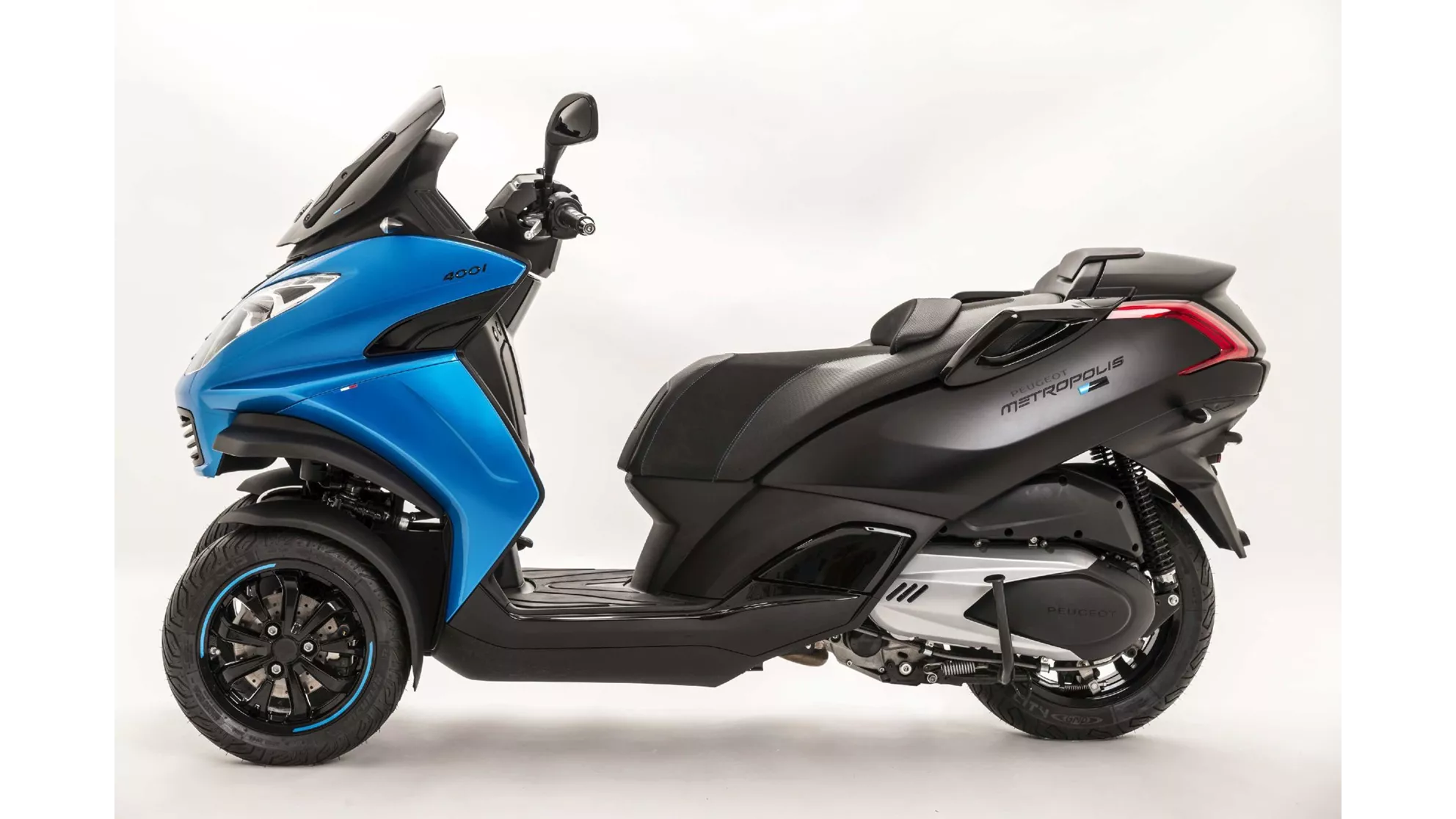 Peugeot Metropolis 400 Blue Line - Image 2 Peugeot Metropolis 400 Blue Line - Image 2