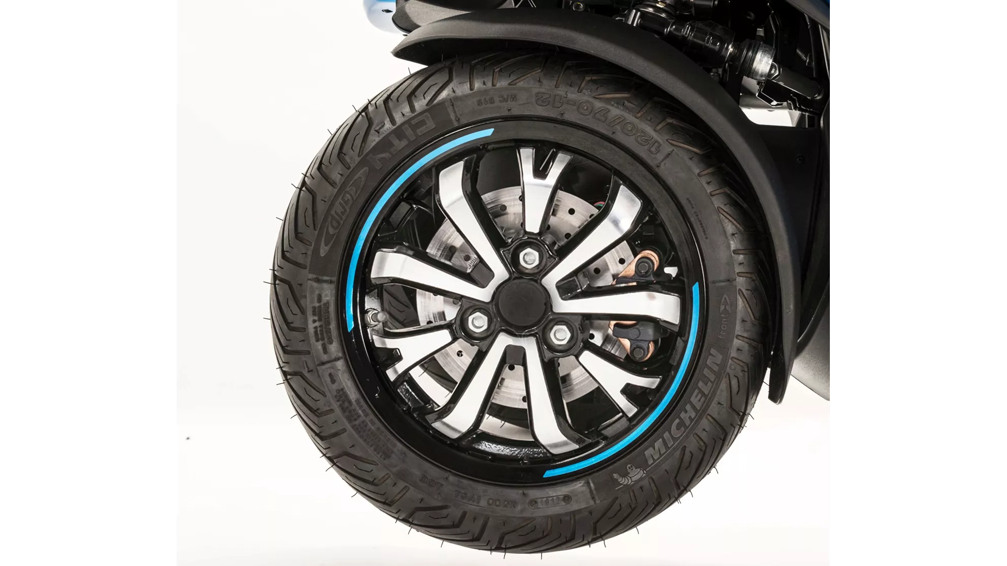 Peugeot Metropolis 400 Blue Line - Image 5 Peugeot Metropolis 400 Blue Line - Image 5