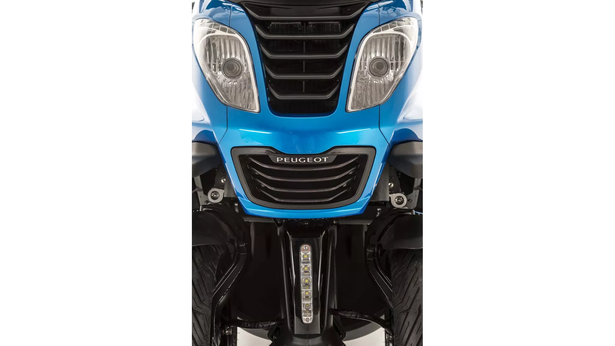 Peugeot Metropolis 400 Blue Line - Image 11 Peugeot Metropolis 400 Blue Line - Image 11