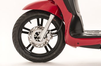 Peugeot Professionals Tweet 125 Pro 2017 - Bild 4