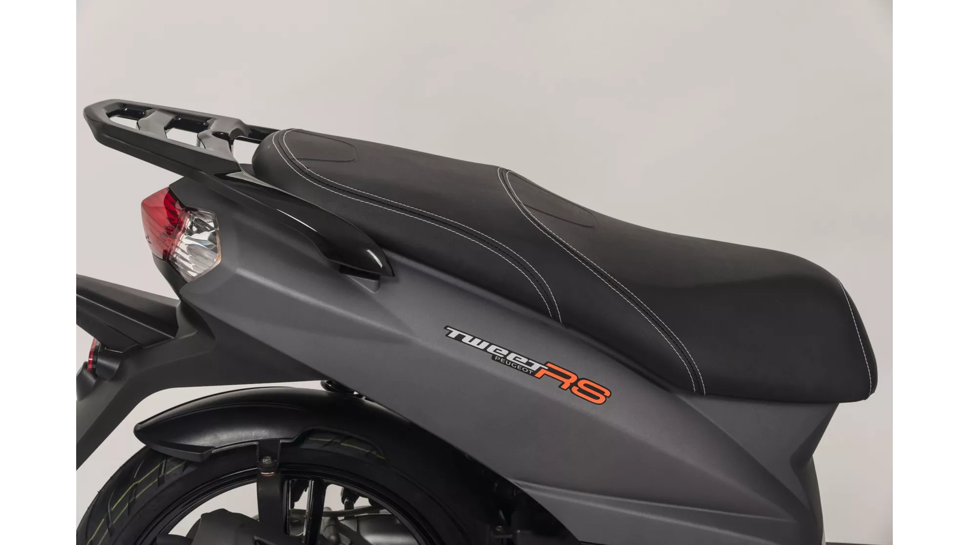 Peugeot Tweet 150 RS - Image 2 Peugeot Tweet 150 RS - Image 2