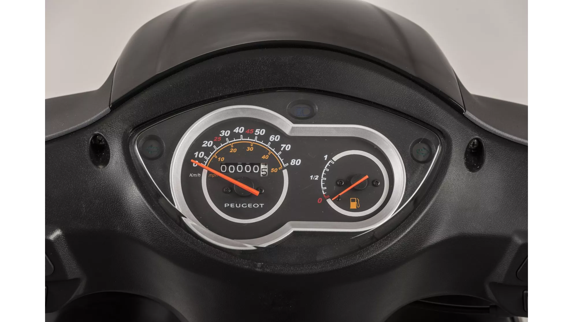 Peugeot Tweet 150 RS - Image 3 Peugeot Tweet 150 RS - Image 3