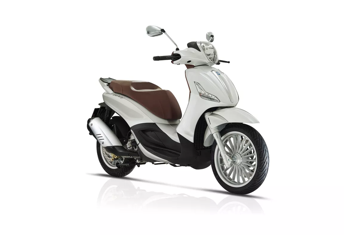Piaggio Beverly 300 i.e. Piaggio Beverly 300 i.e.