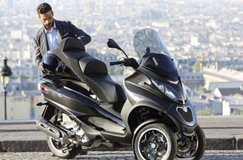 Piaggio MP3 500ie LT Sport 2017 - Bild 8 Piaggio MP3 500ie LT Sport 2017 - Bild 8