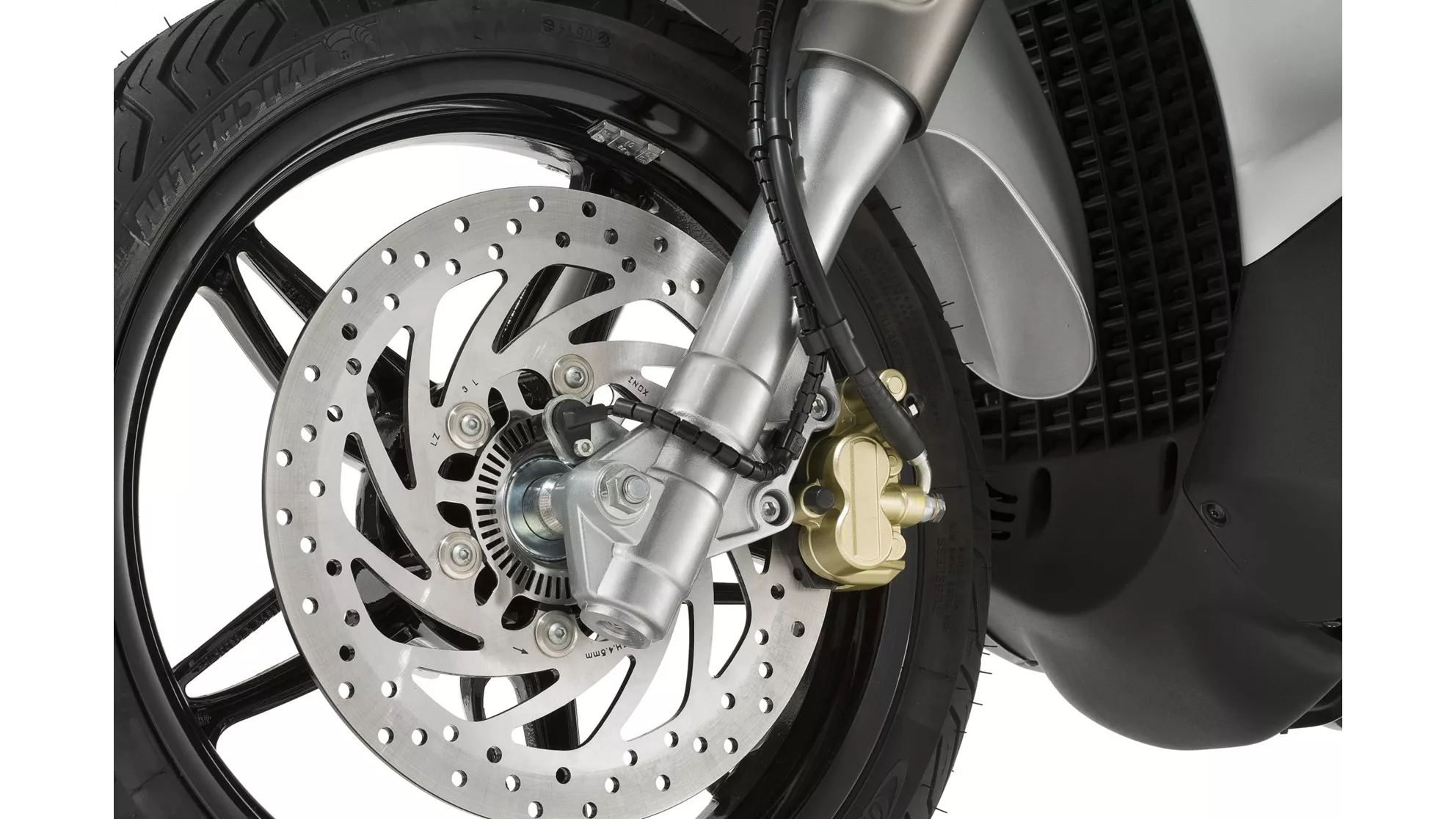 Piaggio Beverly 350ie Sport Touring - Image 12 Piaggio Beverly 350ie Sport Touring - Image 12